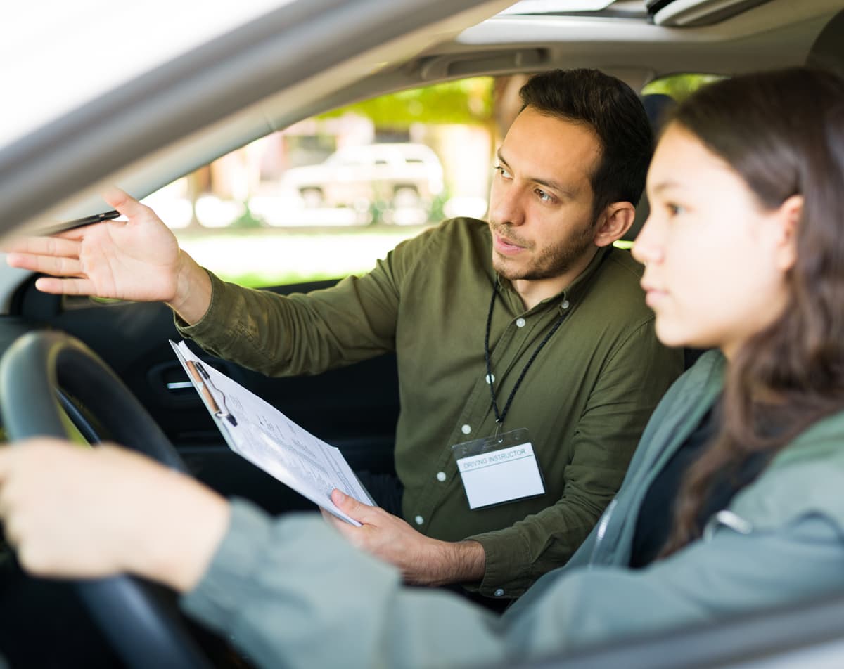 Clases de conducir en Narón - Autoescola Rodaxe